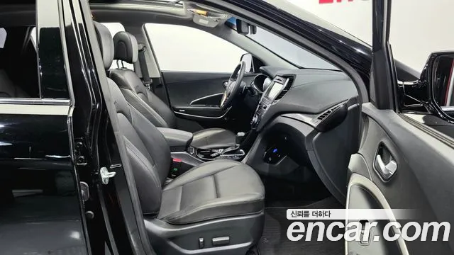 Hyundai Santa Fe 2016 thumb 11
