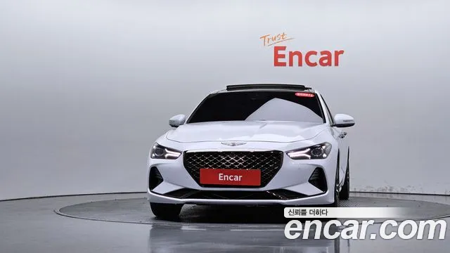 Genesis G70 2019 thumb 2