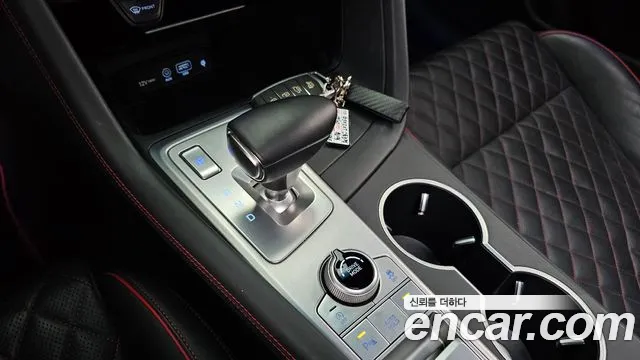 Genesis G70 2019 thumb 8