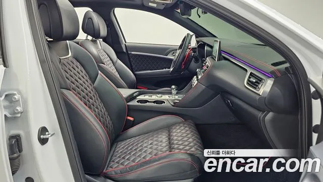 Genesis G70 2019 thumb 10