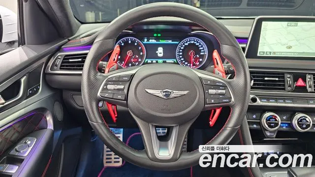 Genesis G70 2019 thumb 12