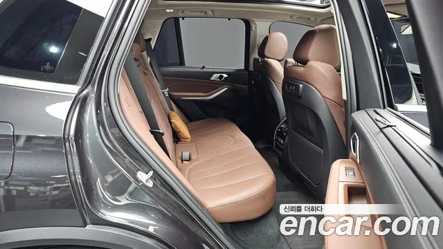 BMW X5 2022 thumb 10
