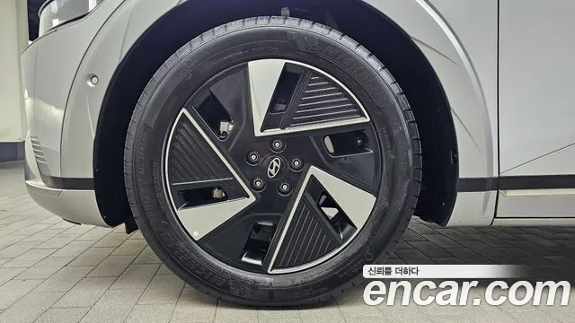 Hyundai IONIQ 5 2024 thumb 4