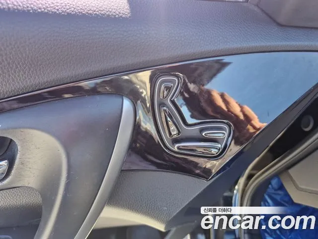 Hyundai Grandeur 2011 thumb 7