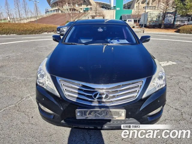 Hyundai Grandeur 2011 thumb 12