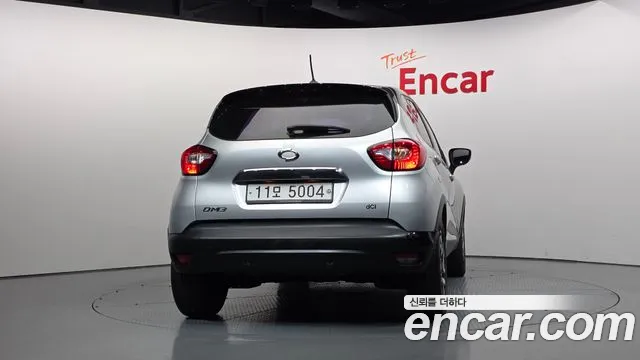 Renault-KoreaSamsung Captur 2015 thumb 4