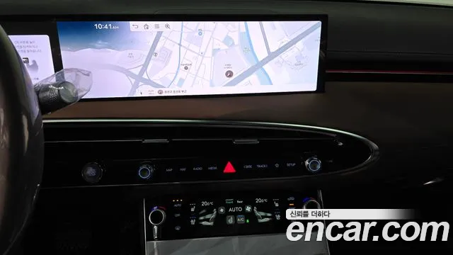 Genesis GV70 2026 thumb 12