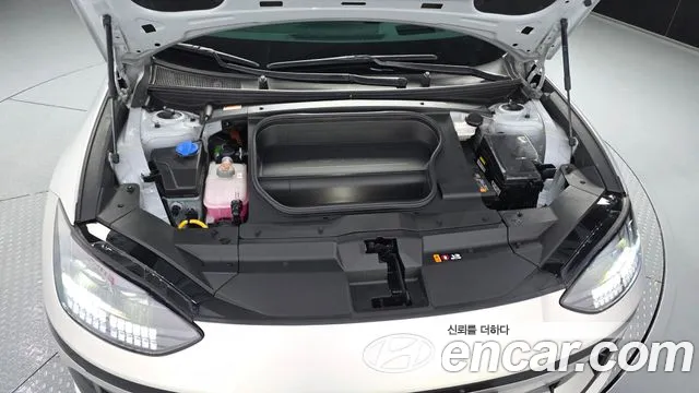 Hyundai IONIQ 6 2023 thumb 5