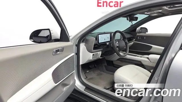 Hyundai IONIQ 6 2023 thumb 9