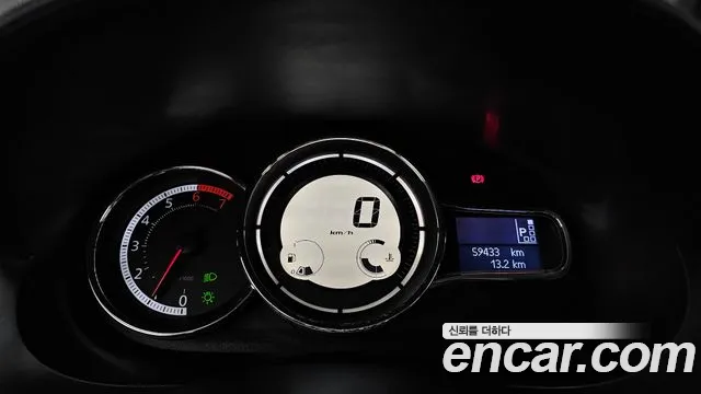 Renault-KoreaSamsung Fluence 2019 thumb 7