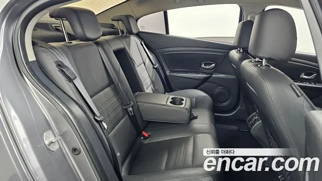 Renault-KoreaSamsung Fluence 2019 thumb 11