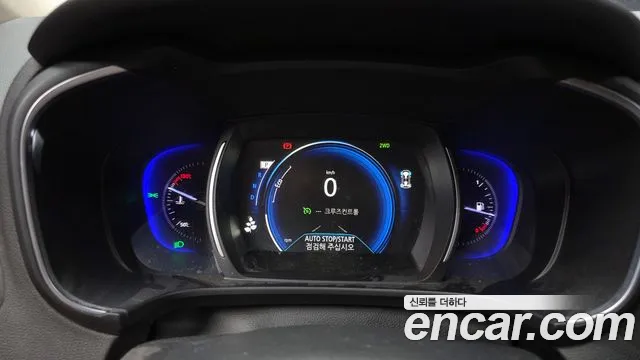 Renault-KoreaSamsung Koleos 2017 thumb 8