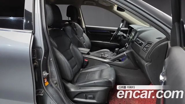 Renault-KoreaSamsung Koleos 2017 thumb 11