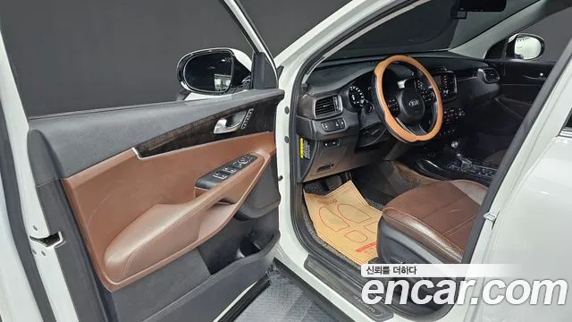 Kia Sorento 2016 thumb 10