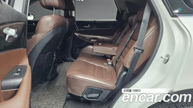 Kia Sorento 2016 thumb 11