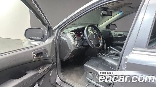 KG_Mobility_Ssangyong KORANDO 2012 thumb 10