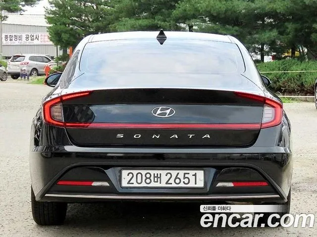 Hyundai Sonata 2022 thumb 4