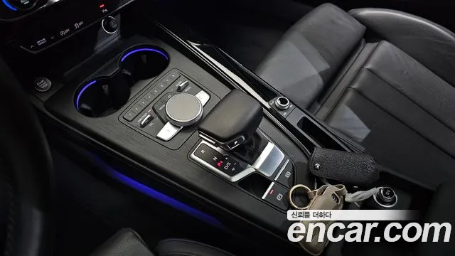 Audi A5 2019 thumb 8