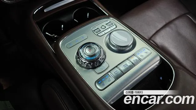 Genesis G90 2022 thumb 9