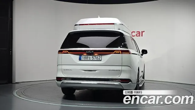 Kia Carnival 2022 thumb 4