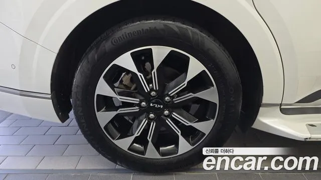 Kia Carnival 2022 thumb 5