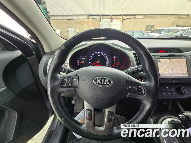 Kia Sportage 2015 thumb 8
