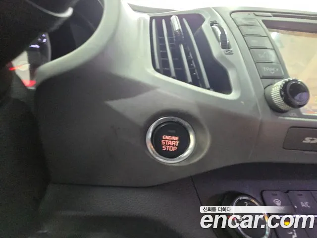 Kia Sportage 2015 thumb 10