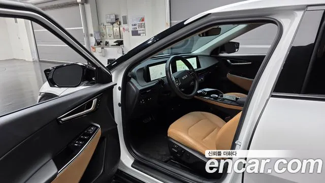 Kia EV6 2021 thumb 10