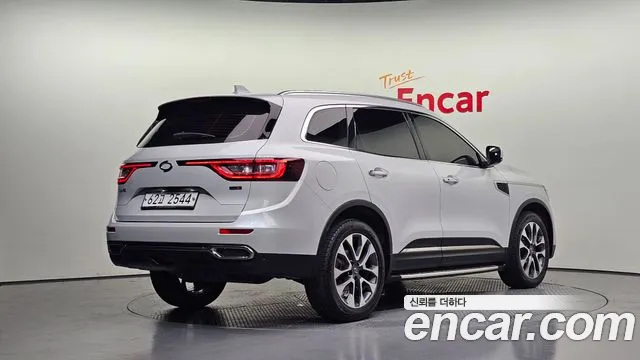 Renault-KoreaSamsung Koleos 2018 thumb 2