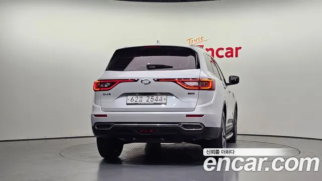 Renault-KoreaSamsung Koleos 2018 thumb 4