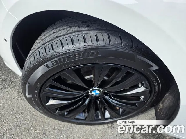 BMW Gran Turismo 2016 thumb 5