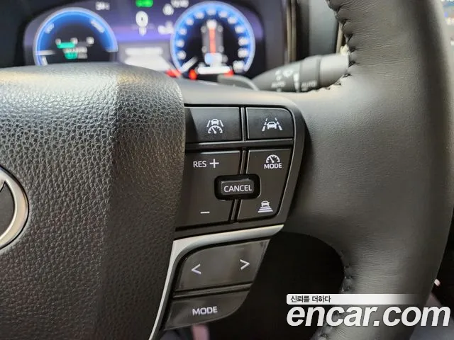 Toyota Camry 2025 thumb 6