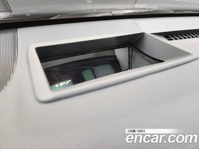 Toyota Camry 2025 thumb 10