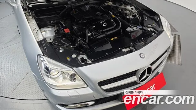 Mercedes-Benz SLK-Class 2012 thumb 6
