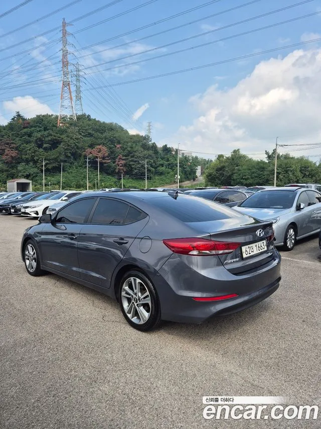 Hyundai Avante 2017 thumb 3