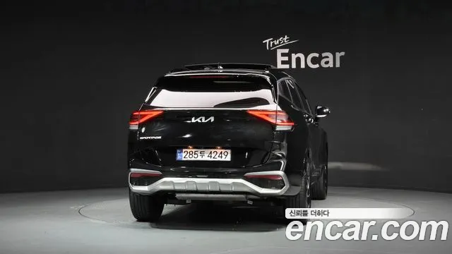 Kia Sportage 2023 thumb 4