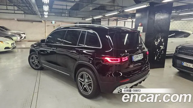 Mercedes-Benz GLB 2023 thumb 2