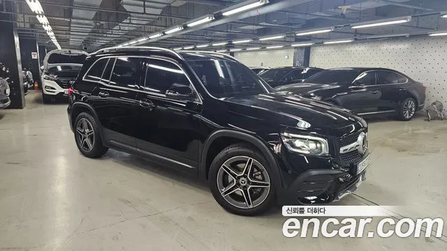 Mercedes-Benz GLB 2023 thumb 3