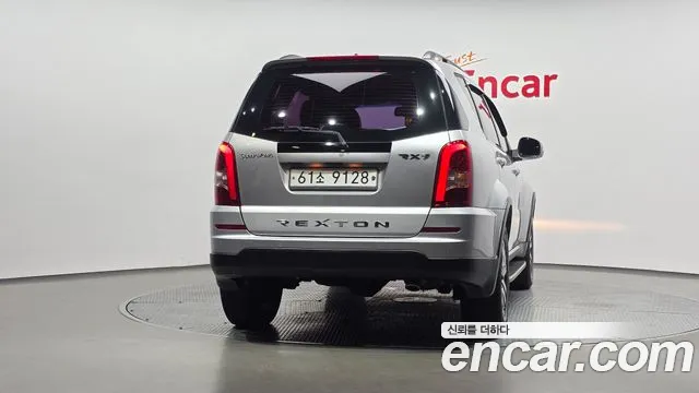 KG_Mobility_Ssangyong Rexton 2013 thumb 4
