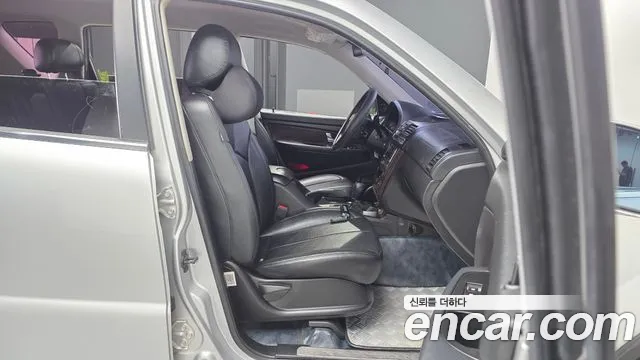 KG_Mobility_Ssangyong Rexton 2013 thumb 11