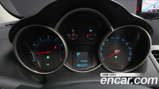ChevroletGMDaewoo Cruze 2011 thumb 7