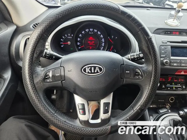 Kia Sportage 2010 thumb 7