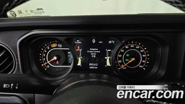 Jeep Wrangler 2025 thumb 8