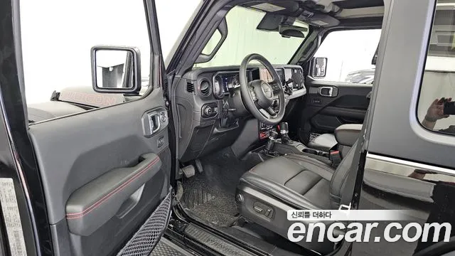 Jeep Wrangler 2025 thumb 10