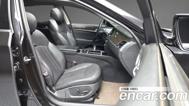 Genesis G80 2018 thumb 11