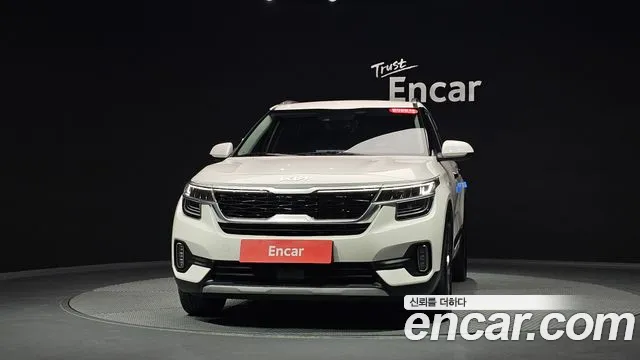 Kia Seltos 2021 thumb 2