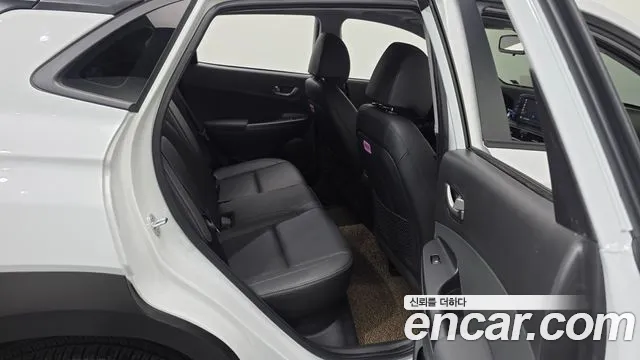 Hyundai Kona 2018 thumb 11