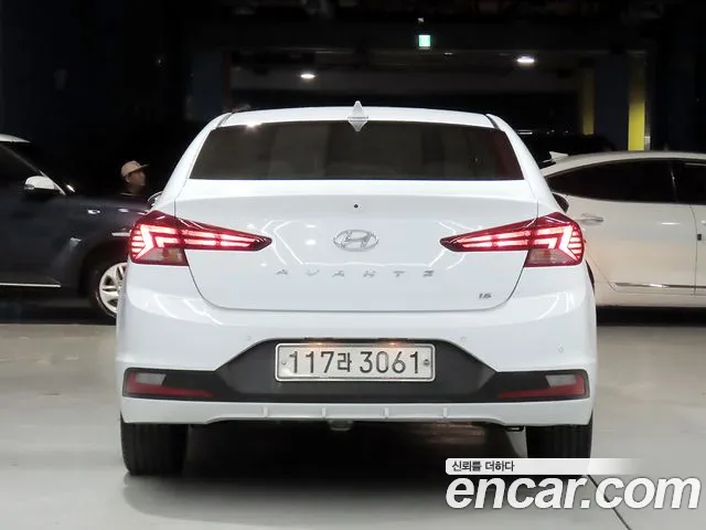 Hyundai Avante 2019 thumb 3
