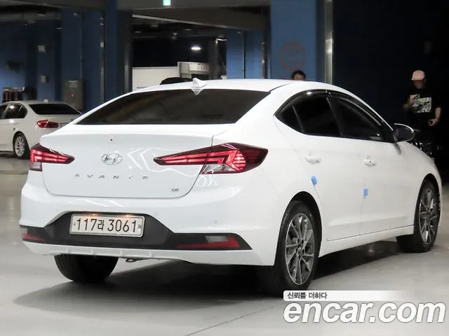 Hyundai Avante 2019 thumb 4