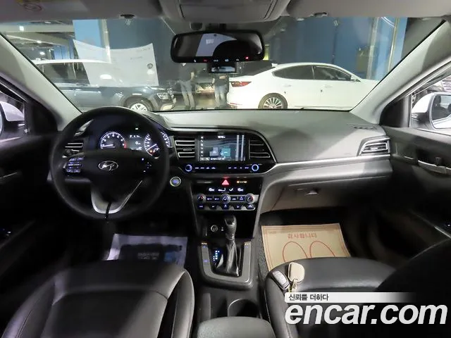 Hyundai Avante 2019 thumb 5